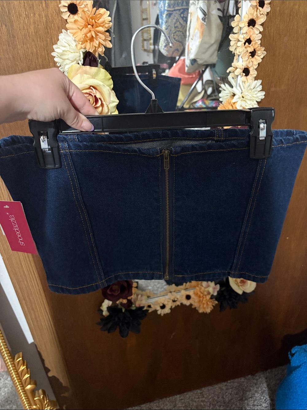 Shoe Dazzle Dark Blue Denim Top with back Zipper - Picture 2 of 4